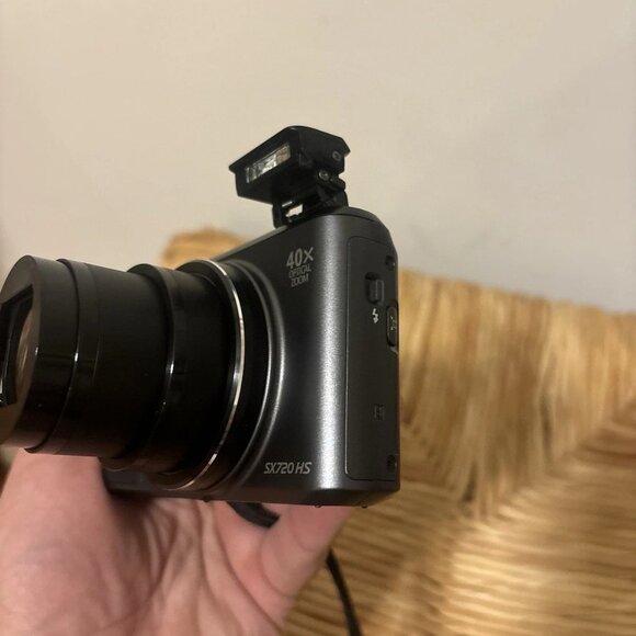 Canon PowerShot SX720 HS 20.3MP Black(Check the description)🚨 - Picture 3 of 10